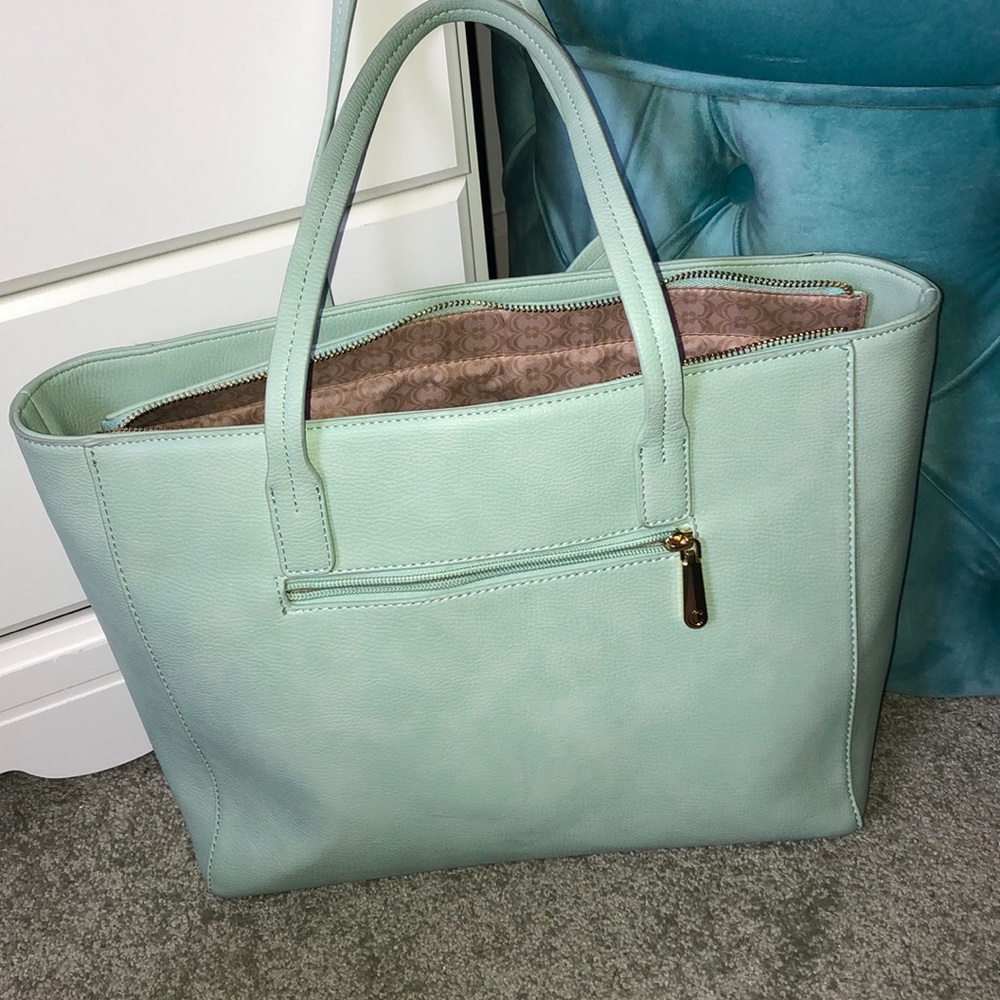 Purse - Picture 2 of 4